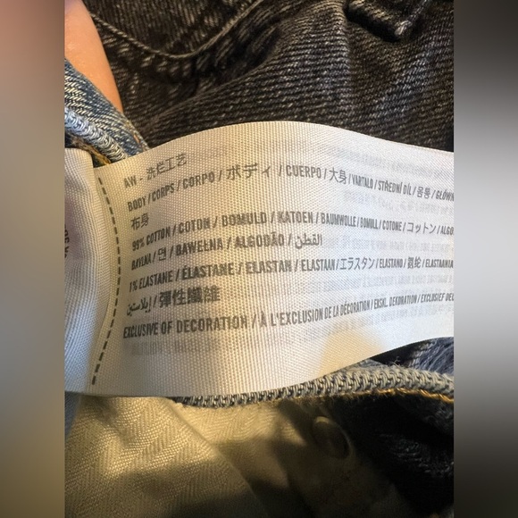 Abercrombie Curve Love Ultra High Rise Ankle Straight Jean Size 2L - Picture 10 of 10